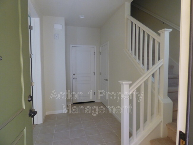 Building Photo - 5638 Campbell Ln