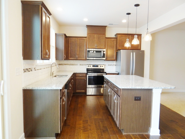 Building Photo - 9311 Glenburn Ln