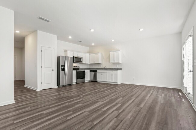 Foto del edificio - 2660 Senegal Wy