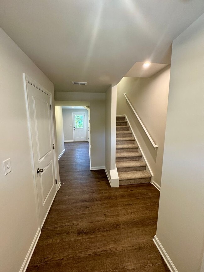 Building Photo - New Construction 3BR/2.5BA Townhouse