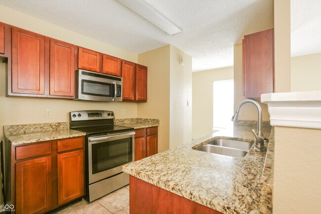 Building Photo - 1180 Odell Ln