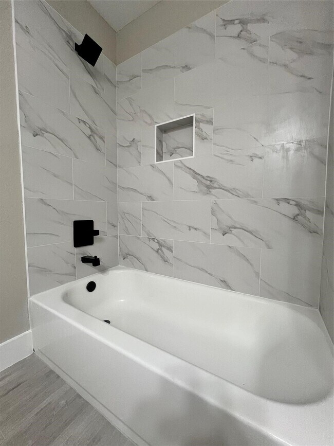 Foto del edificio - 14706 O Hara Dr