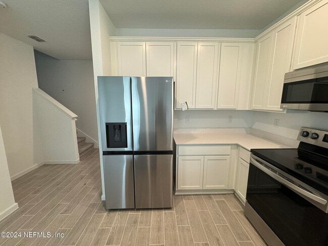 Foto del edificio - 1688 Garden Grove Ct