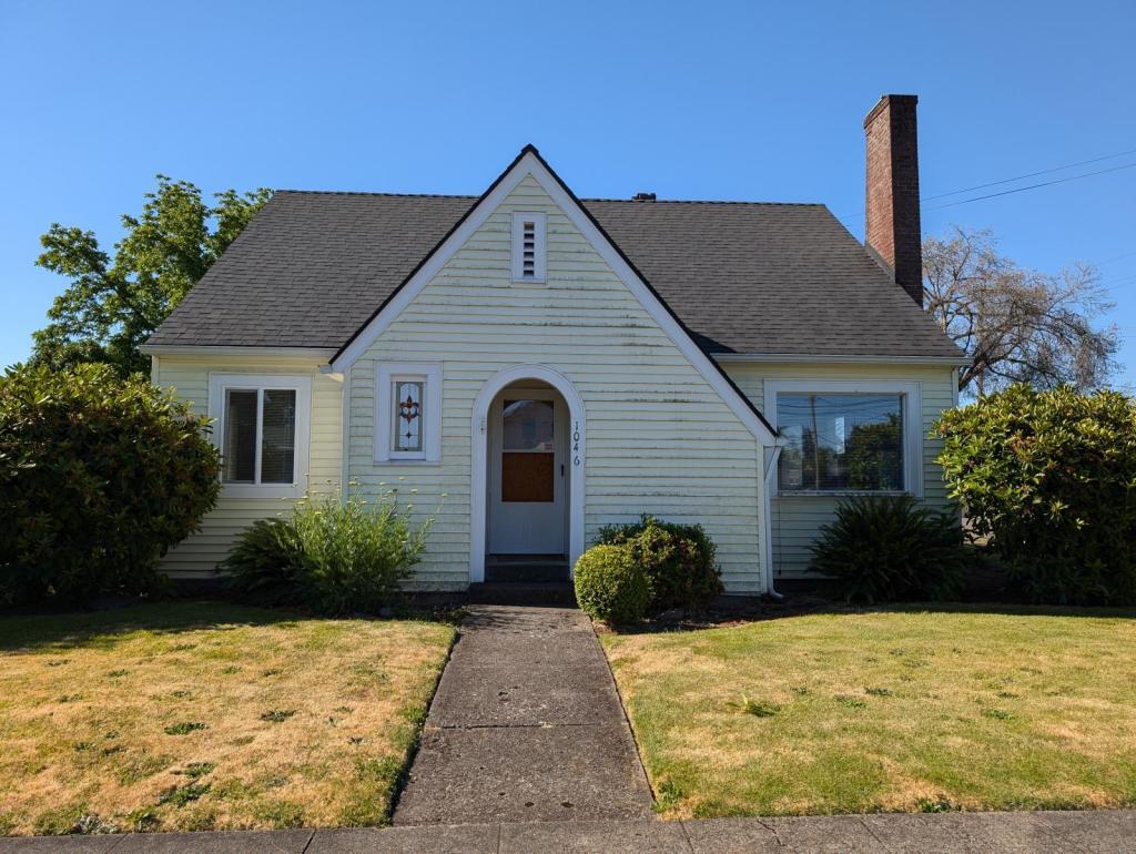 Primary Photo - 1046 SW 11th Ave