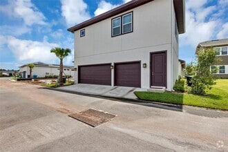 Building Photo - 6747 Bridgman St