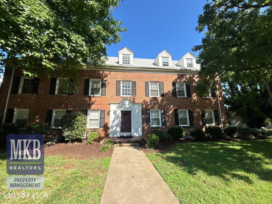 2 Bedrooms, 1 Bath Condo located in South ... - 2 Bedrooms, 1 Bath Condo located in South ...