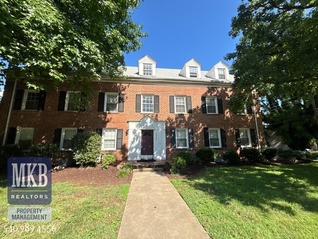 2 Bedrooms, 1 Bath Condo located in South ... - 2 Bedrooms, 1 Bath Condo located in South ...