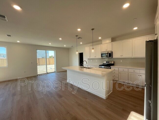 Building Photo - 754 Shearwater Rd