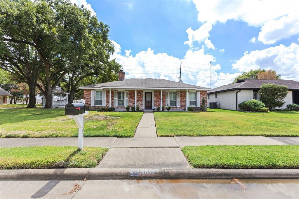 11303 Brook Meadows Ln, Stafford, TX 77477 House Rental in Stafford