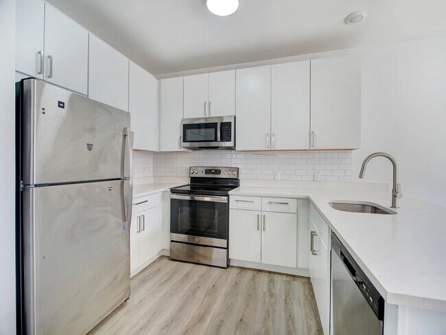 Foto del edificio - 1127 Stuyvesant Ave.