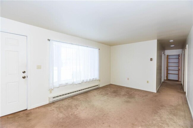 Foto del edificio - 8 Barton Ln