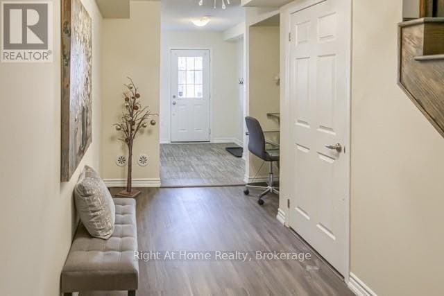 Building Photo - 683 Laking Terrace