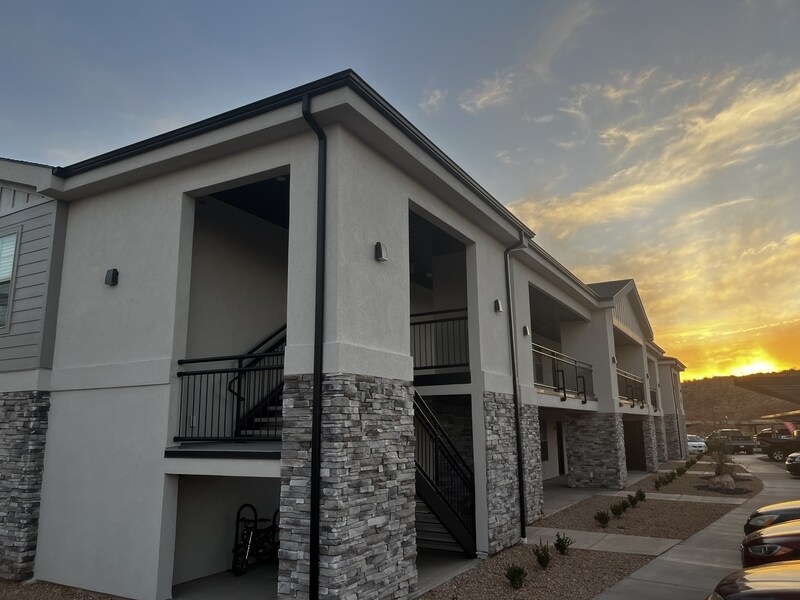 Foto principal - 6159 Winding Wy