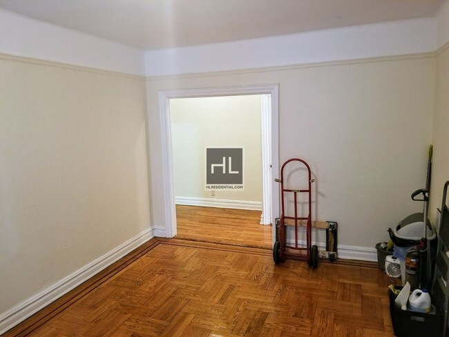 Building Photo - 486 Brooklyn Ave