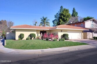 Building Photo - 1504 Covington Ave