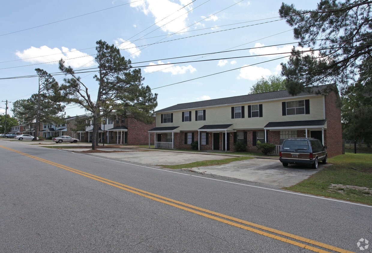 Building Photo - 4755-4793 Lambs Rd