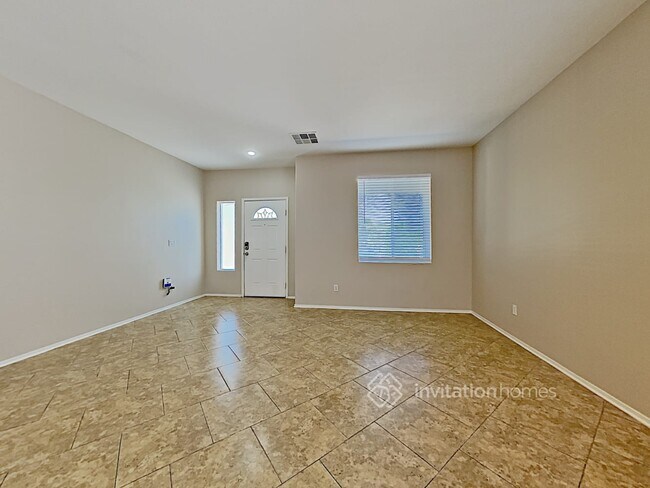 Building Photo - 50 Nellywood Ct