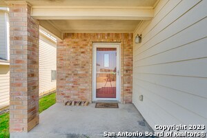 Building Photo - 24238 Waterwell Oaks