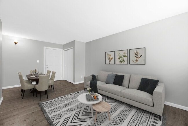 Foto del edificio - Garden Heights Apartments