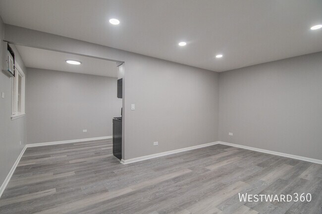 Building Photo - 3249 N Keeler-GW