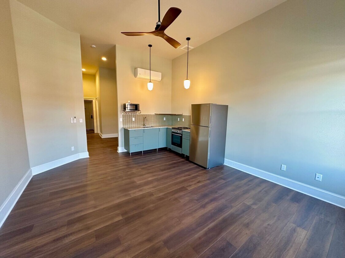 Primary Photo - Modern Living with a Touch of Historic Charm