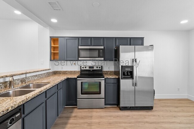 Foto del edificio - 4114 E Union Hills Dr