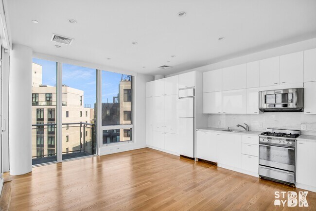 Foto del edificio - 525 Clinton Ave