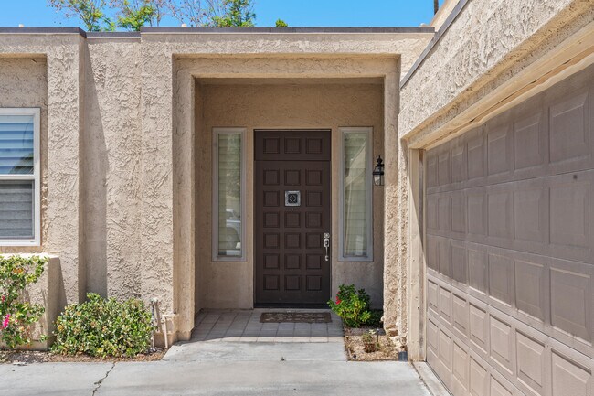 Building Photo - 30 San Juan Dr