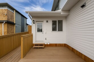 Building Photo - 11811-11847 47 St NW