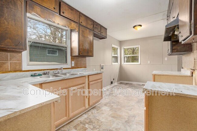 Foto del edificio - 868 78th St S