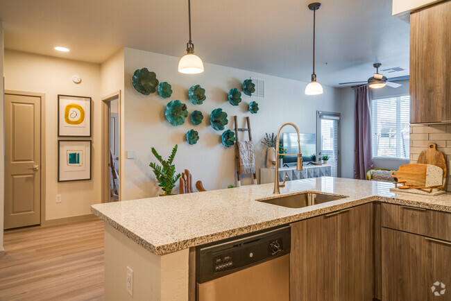 1HAB, 1BA - 783SF - Grayson Place