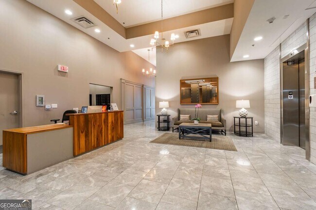 Foto del edificio - 1100 Howell Mill Rd NW