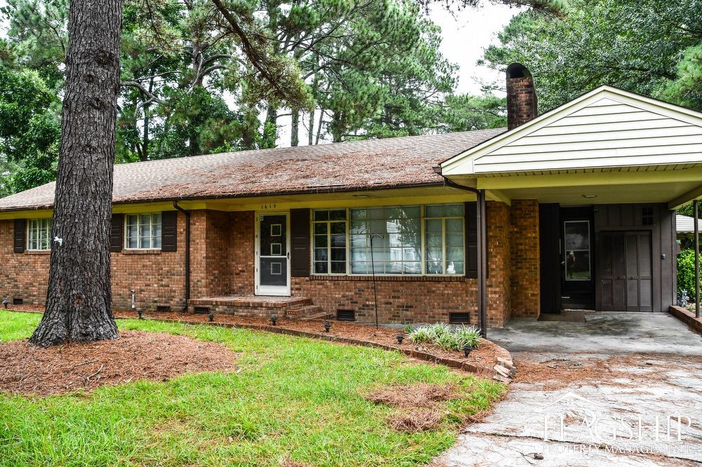 Cute Brick Ranch With Sunroom Carport - Cute Brick Ranch With Sunroom  Carport