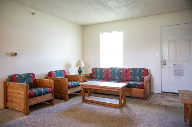 Building Photo - 15 S Shafer St