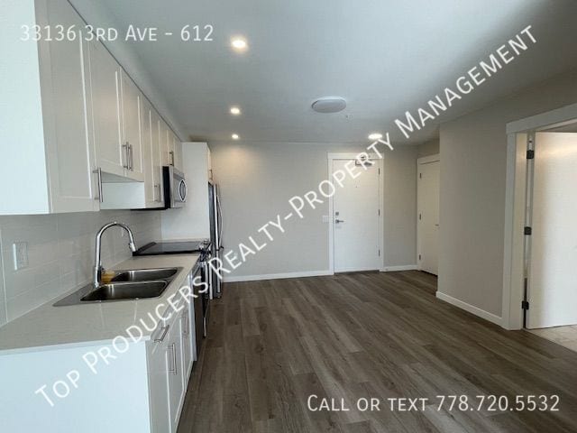 Building Photo - South Facing 6th Floor Apartment