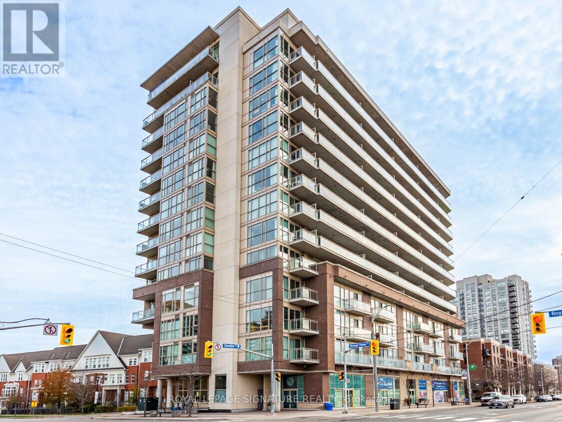 Photo principale - 5101 Dundas St W