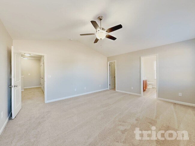 Foto del edificio - 312 Sequoia Dr