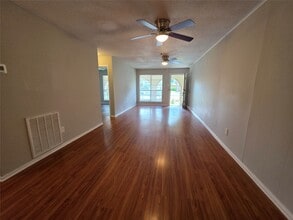 Building Photo - 12724 Shannon Hills Dr