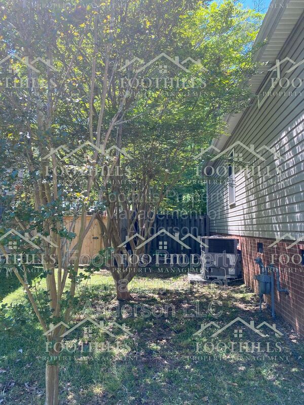 Building Photo - 141 Ashton Ln