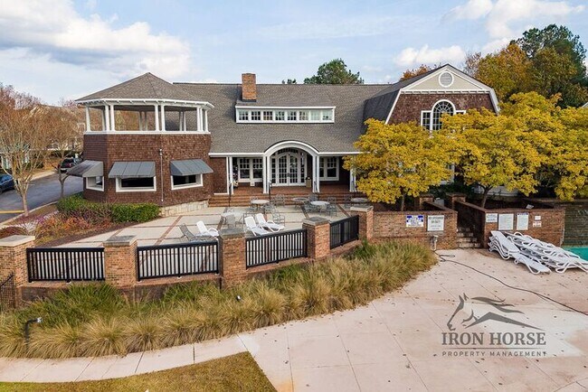 Foto del edificio - 1035 Barnett Shoals Rd