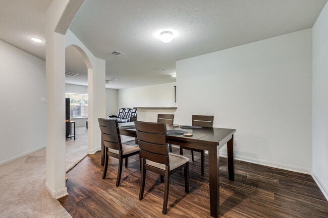 Foto del edificio - 113 Independence Ave