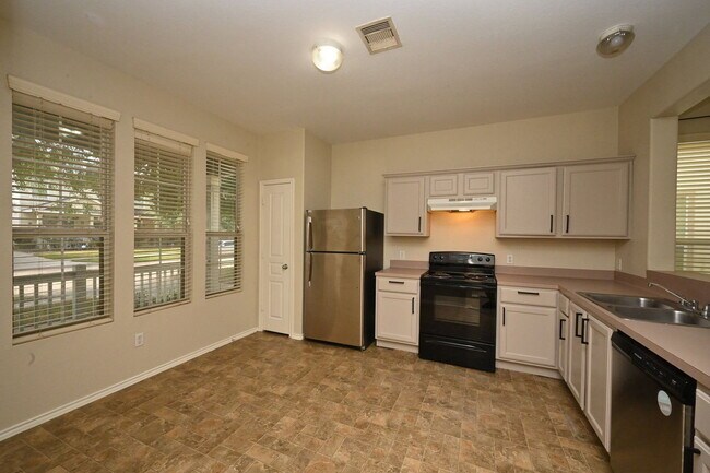 Foto del edificio - 16806 Mammoth Springs Dr