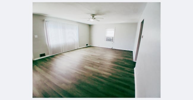 Building Photo - UPDATED FLOORING! 3 Bedroom Home for Rent- Steps from Ball State & The Village!