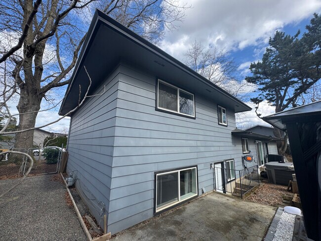 Foto del edificio - 14422 NE Shaver St