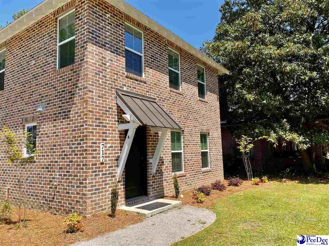 Primary Photo - 717 W Palmetto St