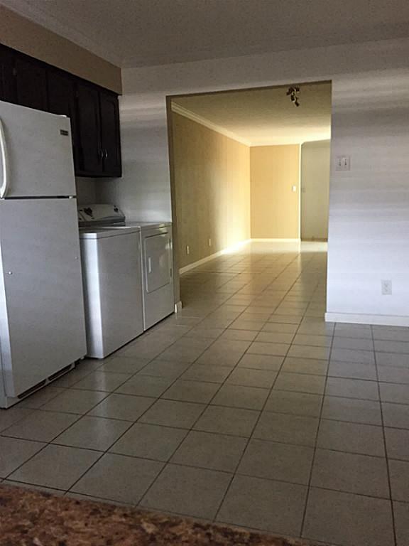 Building Photo - 6401 Deihl Rd