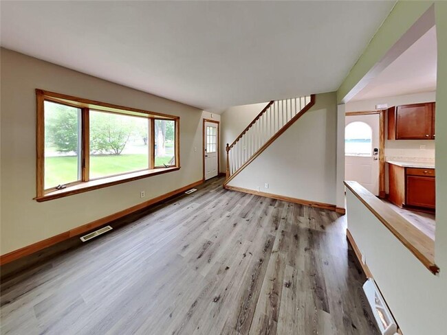 Foto del edificio - 2077 Oakwood Dr