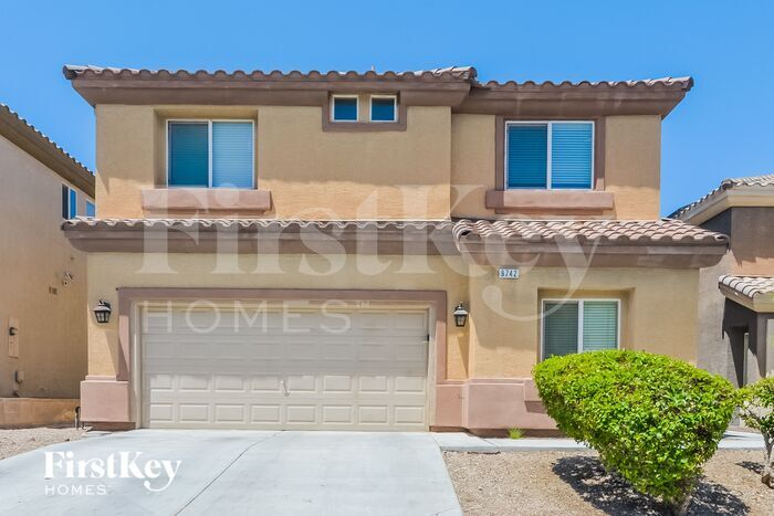 Foto principal - 9742 Marcelline Ave