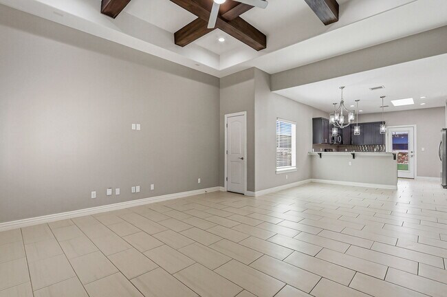 Foto del edificio - 14925 Tierra Mirage Ave