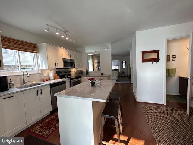 Foto del edificio - 28 Flintlock Ln